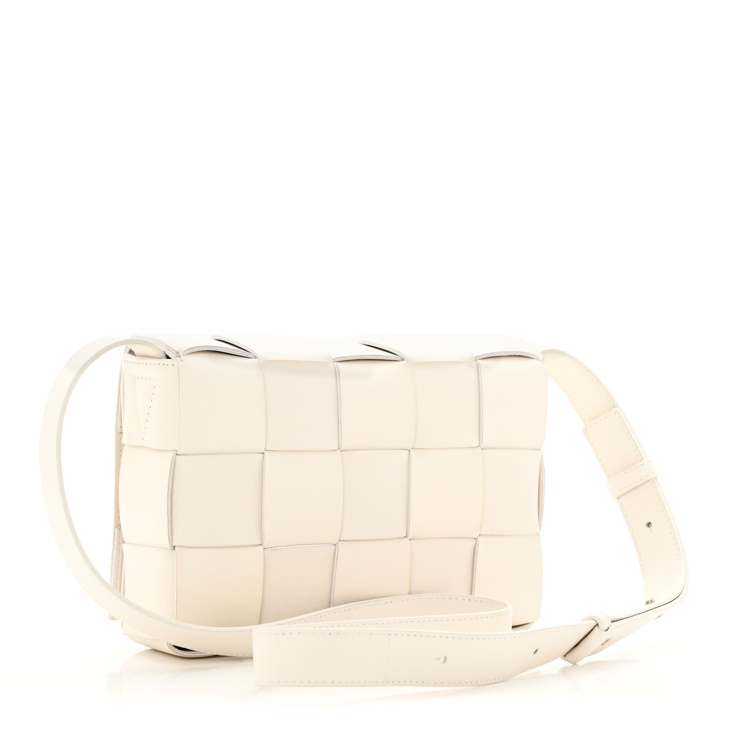 Bottega Veneta Lambskin Maxi Intrecciato Cassette Crossbody Bag White 3 of 25