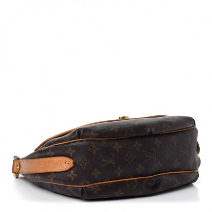 Louis Vuitton Monogram Tulum PM 3 of 4