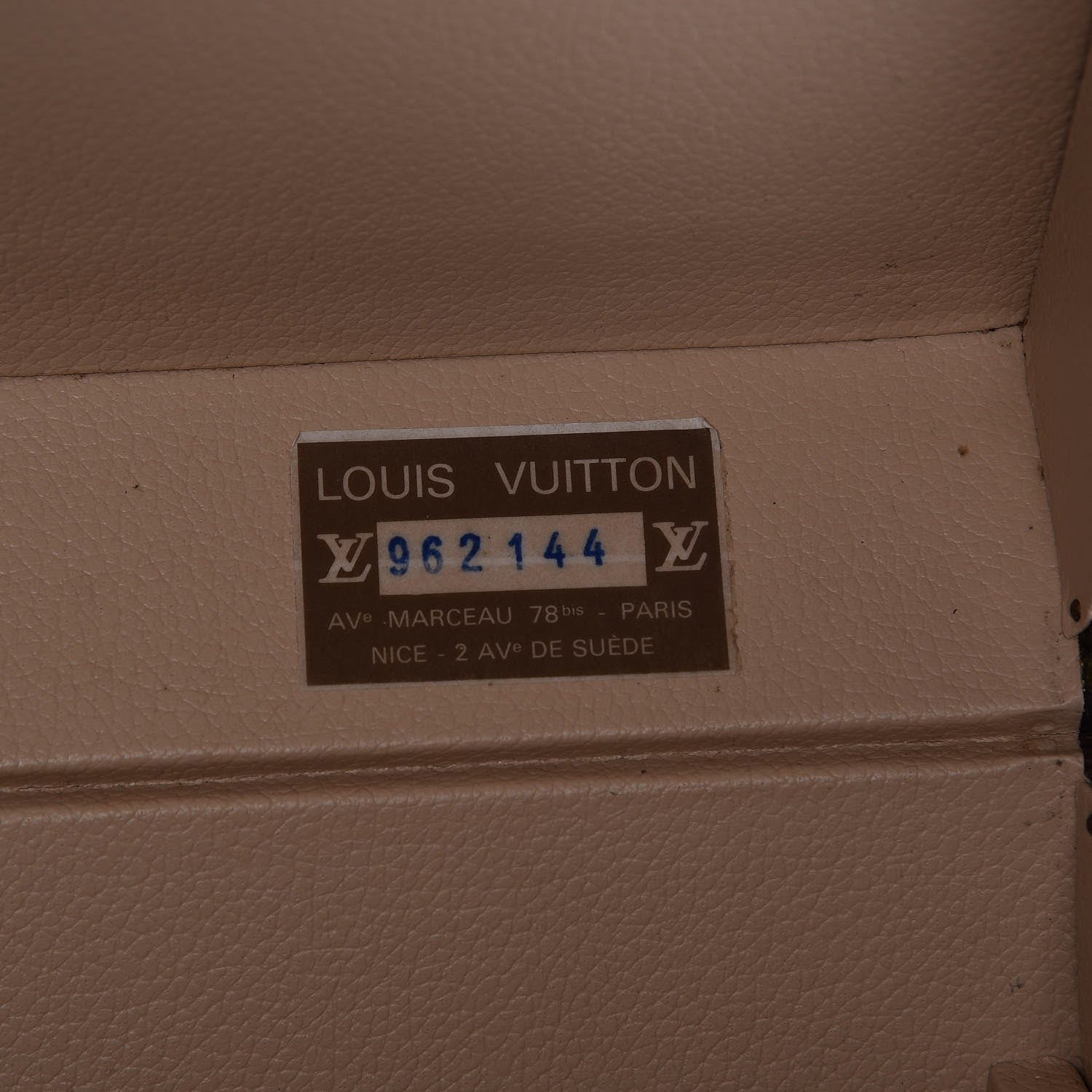 Louis Vuitton Monogram Alzer 70 9 of 24