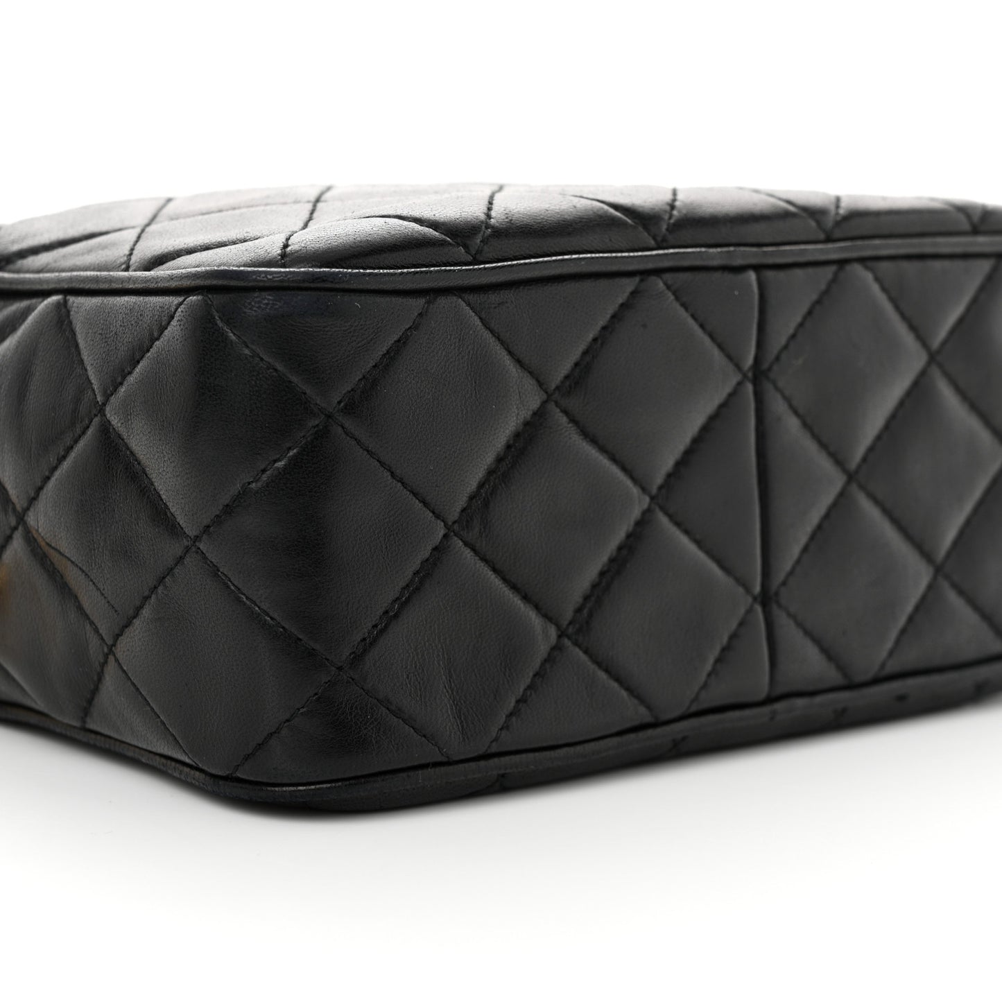 Lambskin Quilted Small Diamond CC Camera Case Black