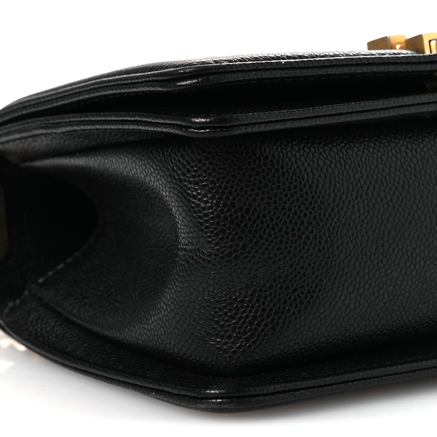 Caviar Chevron Quilted Small Boy Flap Black