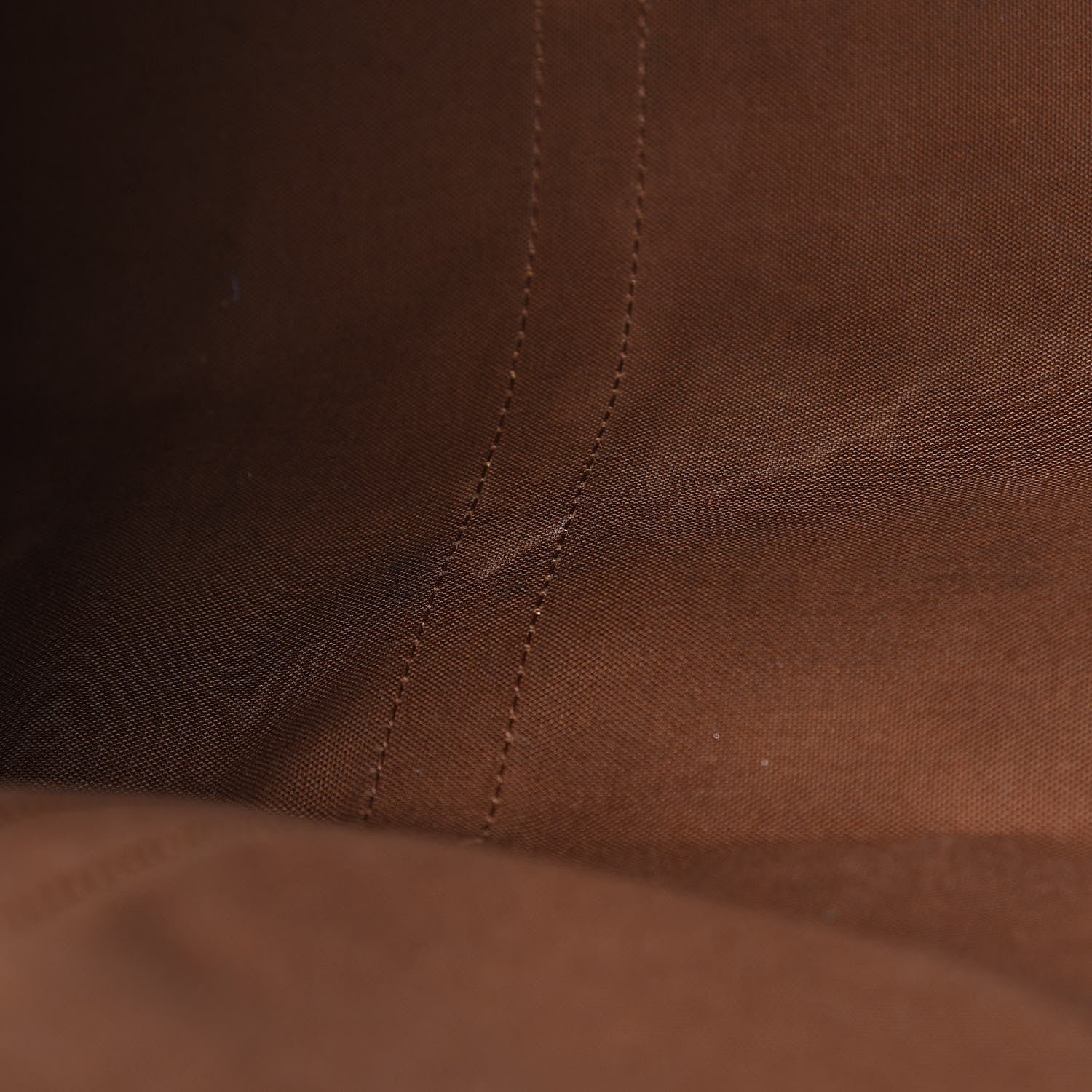 Louis Vuitton Monogram Keepall 50 19 of 20