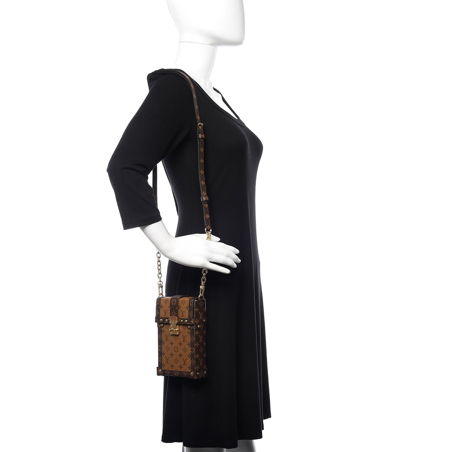 Reverse Monogram Pochette Trunk Verticale