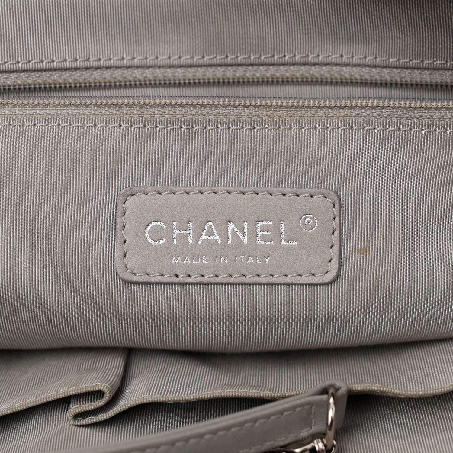 Chanel Crinkled Calfskin Ultra Stitch Bowling Bag Red 6 of 11
