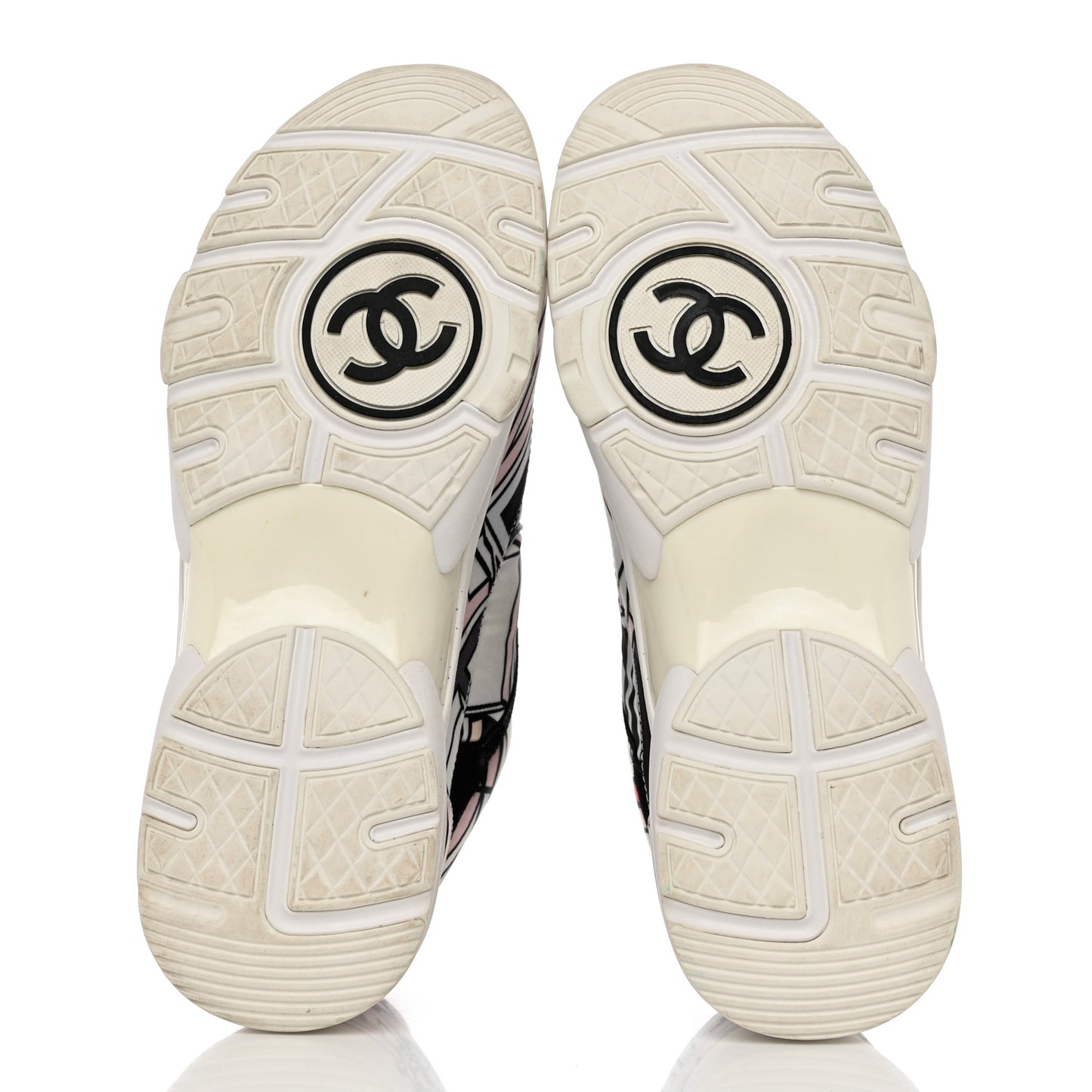 Suede Calfskin Nylon Geometric Print CC Sneakers 40 White Multicolor