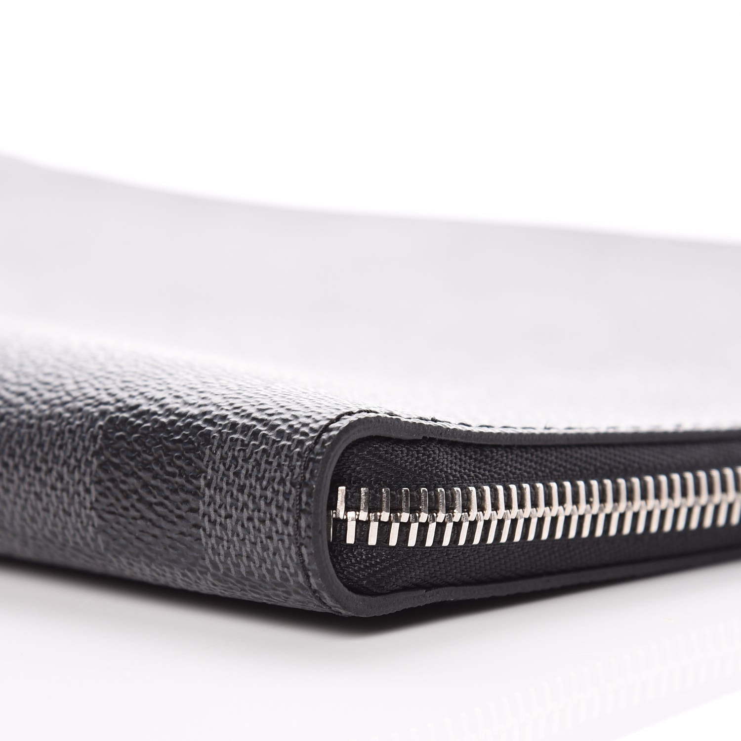 Louis Vuitton Damier Graphite Pochette Jour GM 9 of 10
