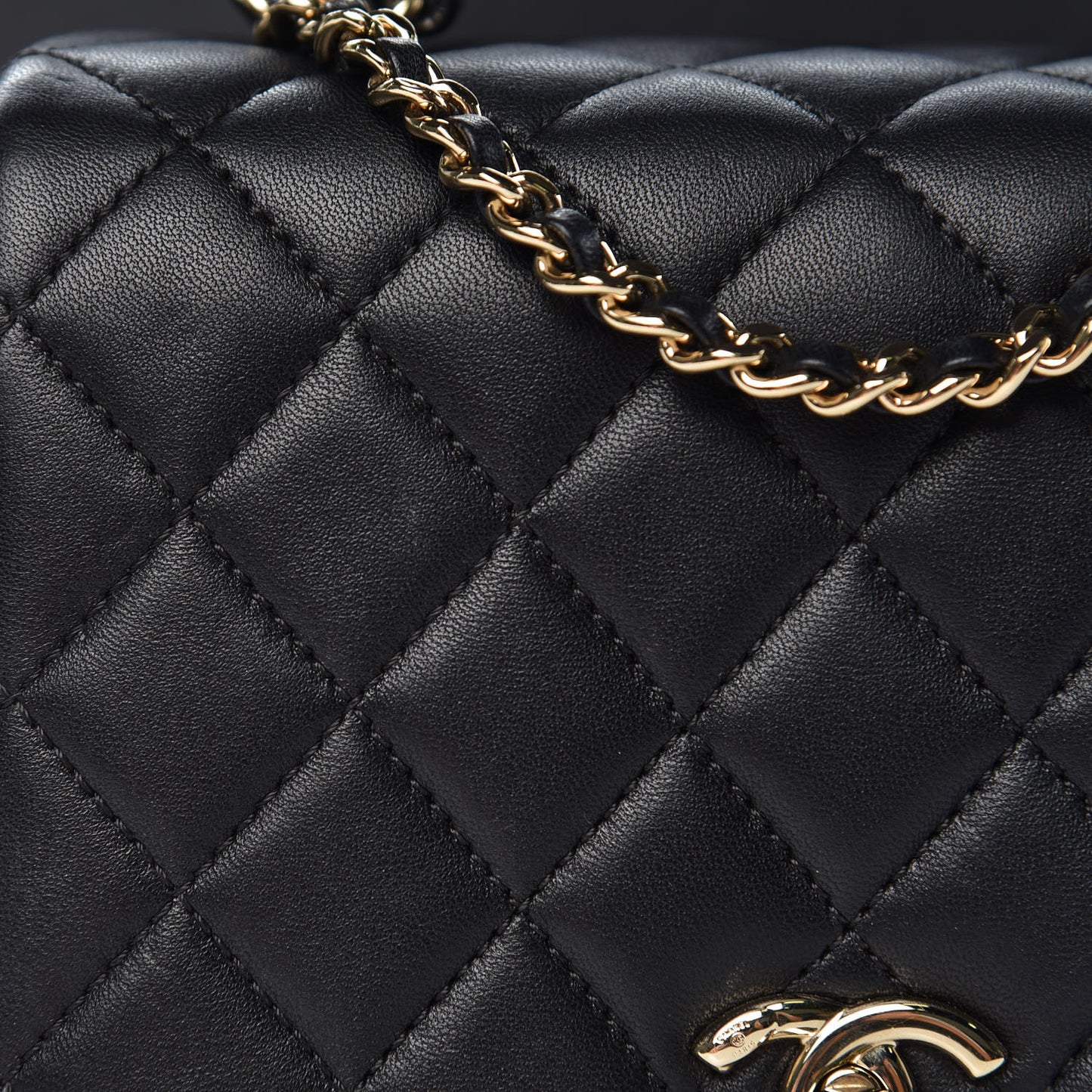 Lambskin Quilted Mini Citizen Chic Flap Black