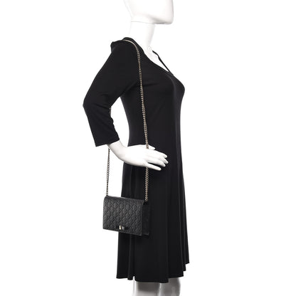 Gucci Guccissima Signature Bowy Chain Wallet Black 1 of 15