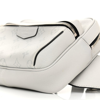 Louis Vuitton Taiga Monogram Outdoor Bumbag White 10 of 11