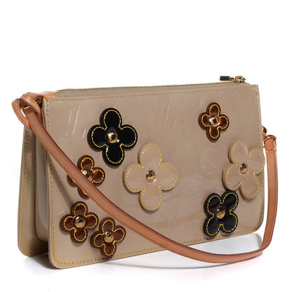 Louis Vuitton Vernis Lexington Fleurs Pochette Beige 3 of 7