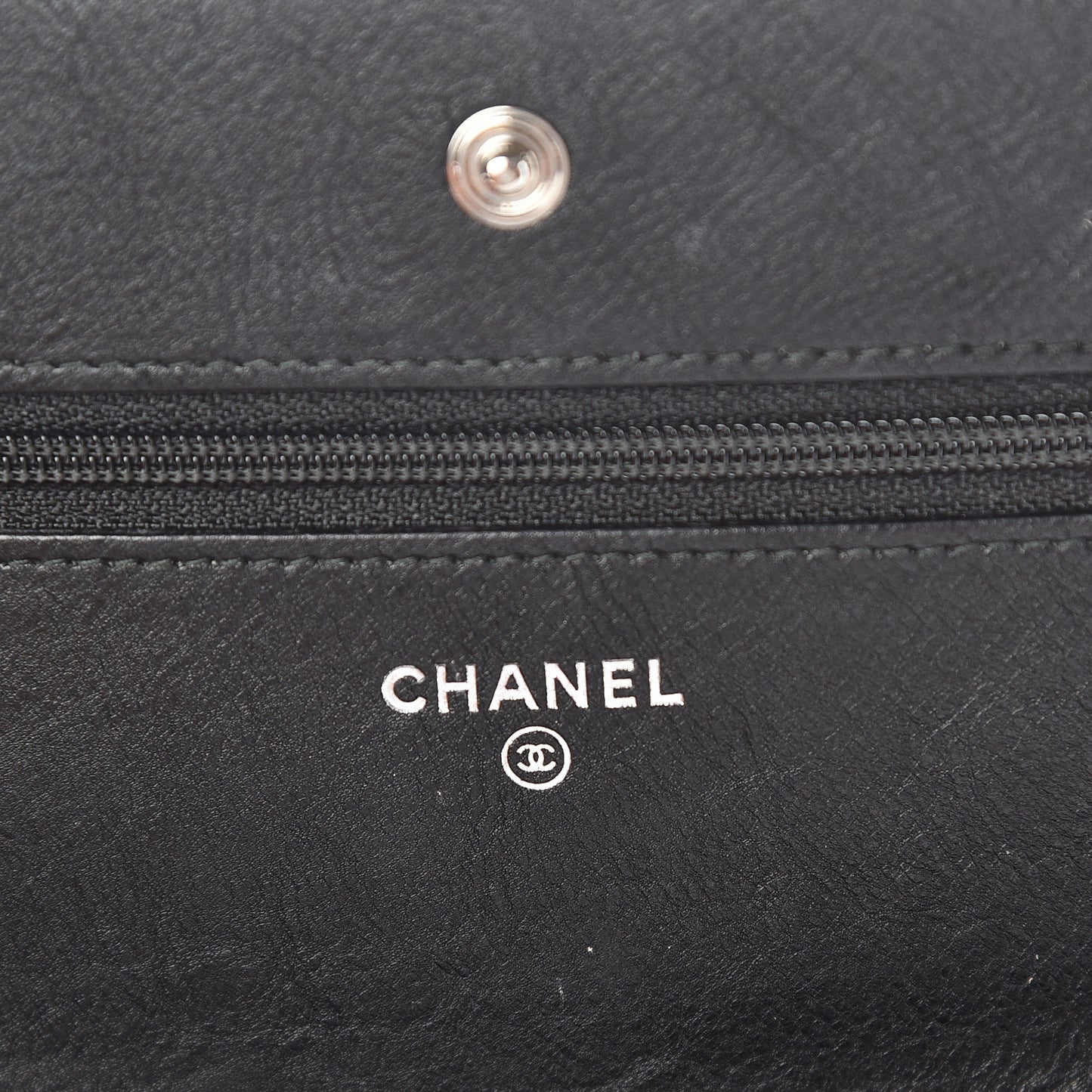 Crumpled Calfskin Quilted Wallet On Chain WOC So Black