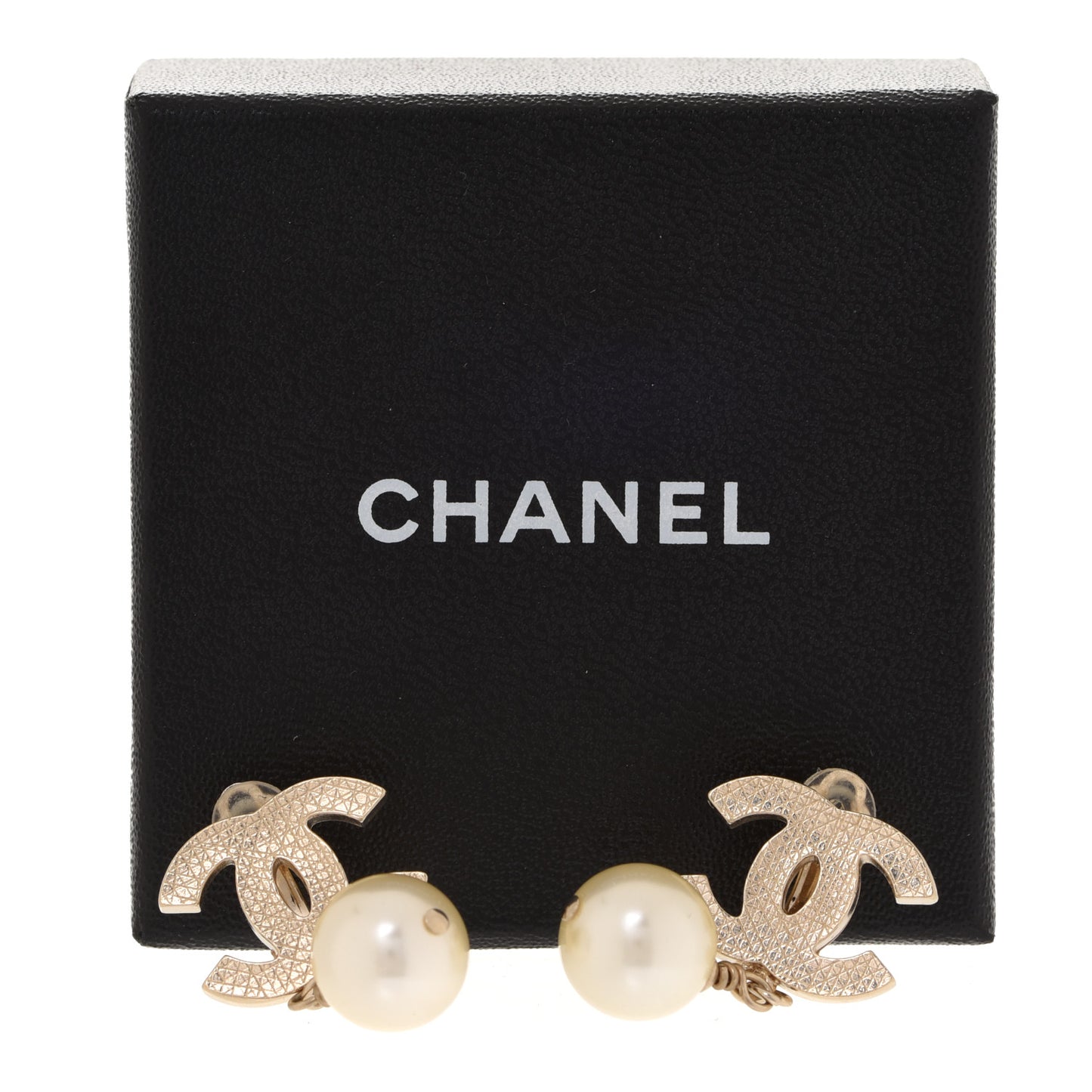 Pearl CC Drop Clip On Earrings Gold