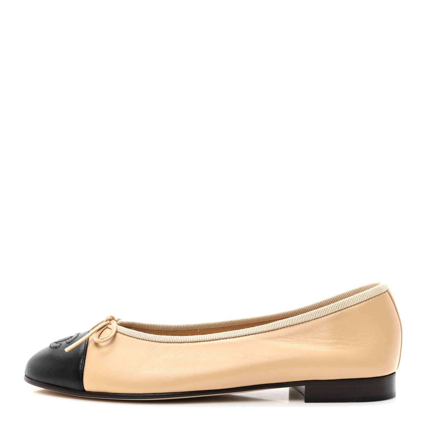 Lambskin Cap Toe CC Ballerina Flats 36 Beige Black