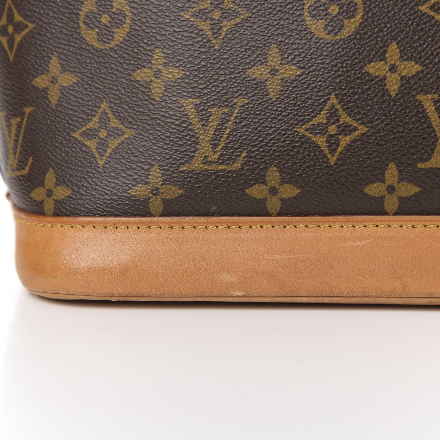 Louis Vuitton Monogram Alma PM 7 of 13