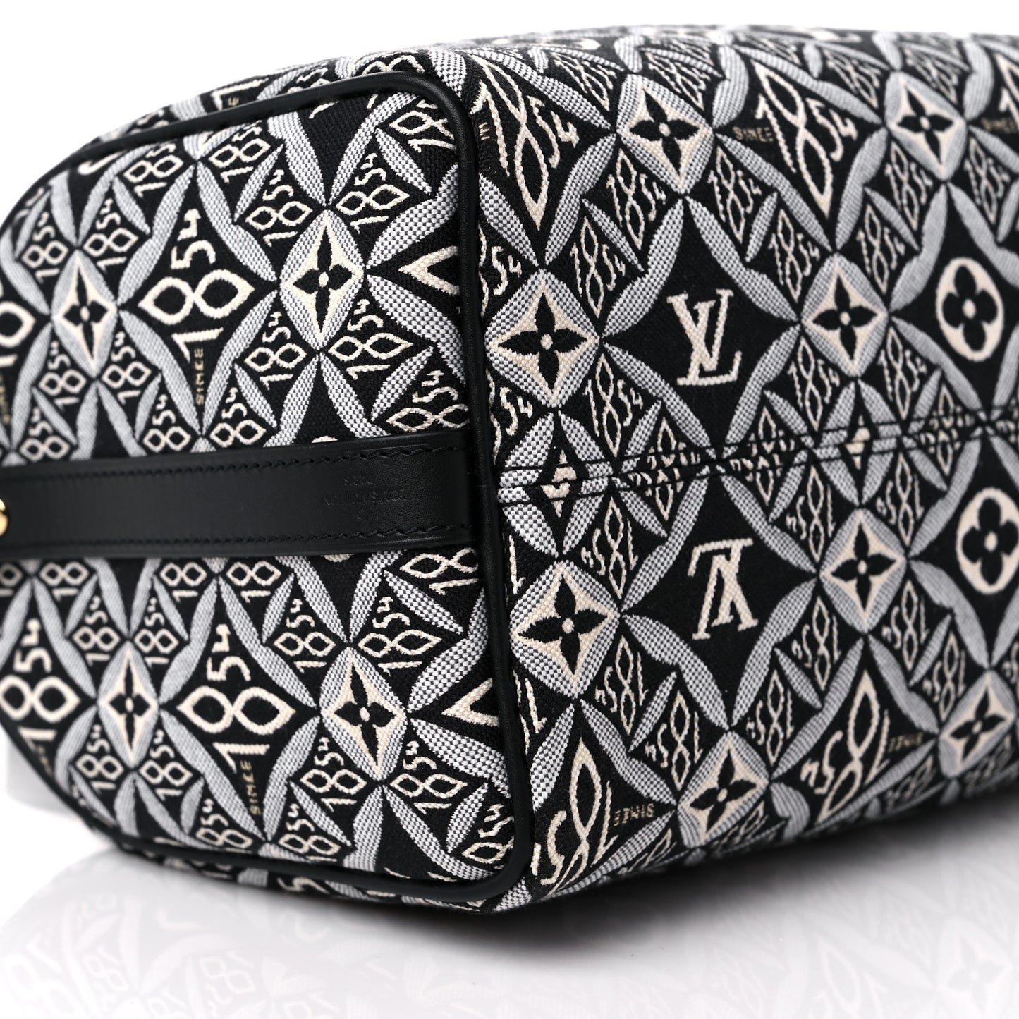 Jacquard Since 1854 Speedy Bandouliere 25 Black