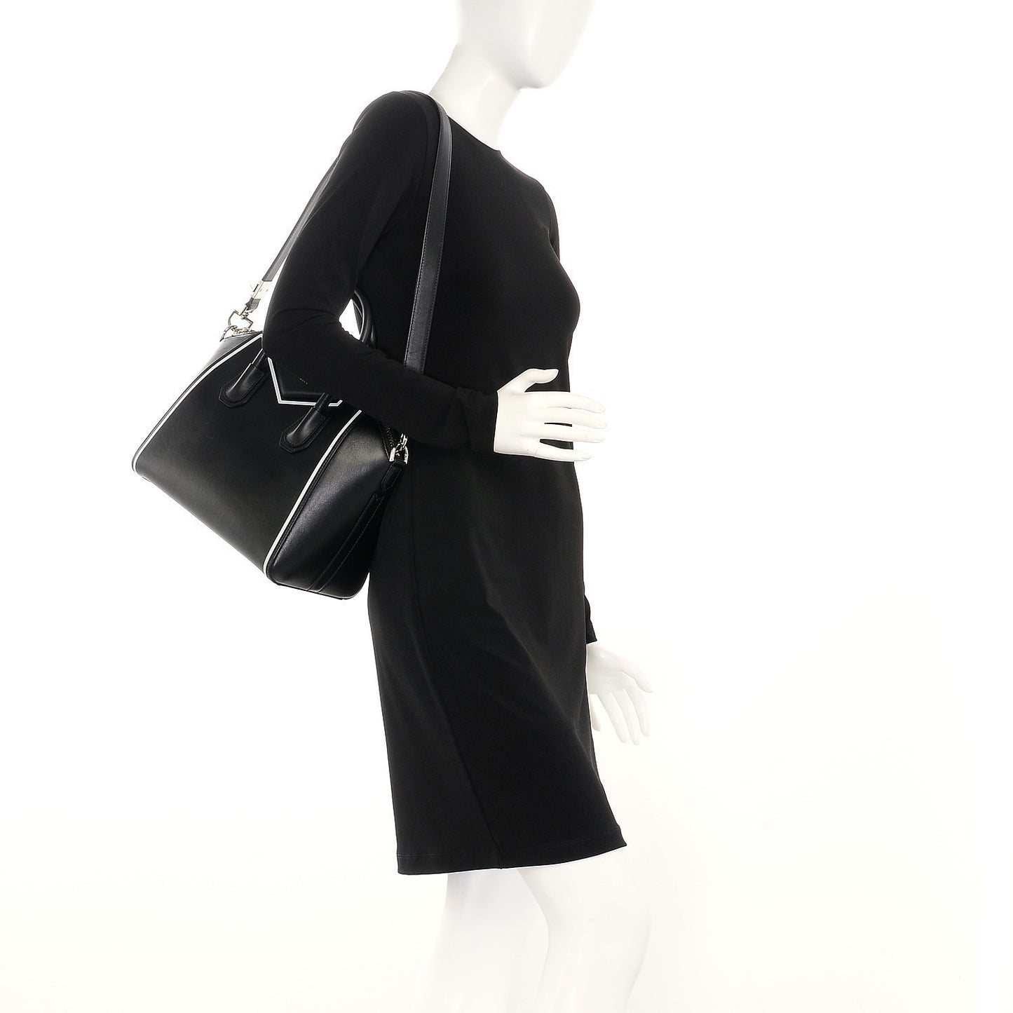 Calfskin Small Contrasted Frame Antigona Black