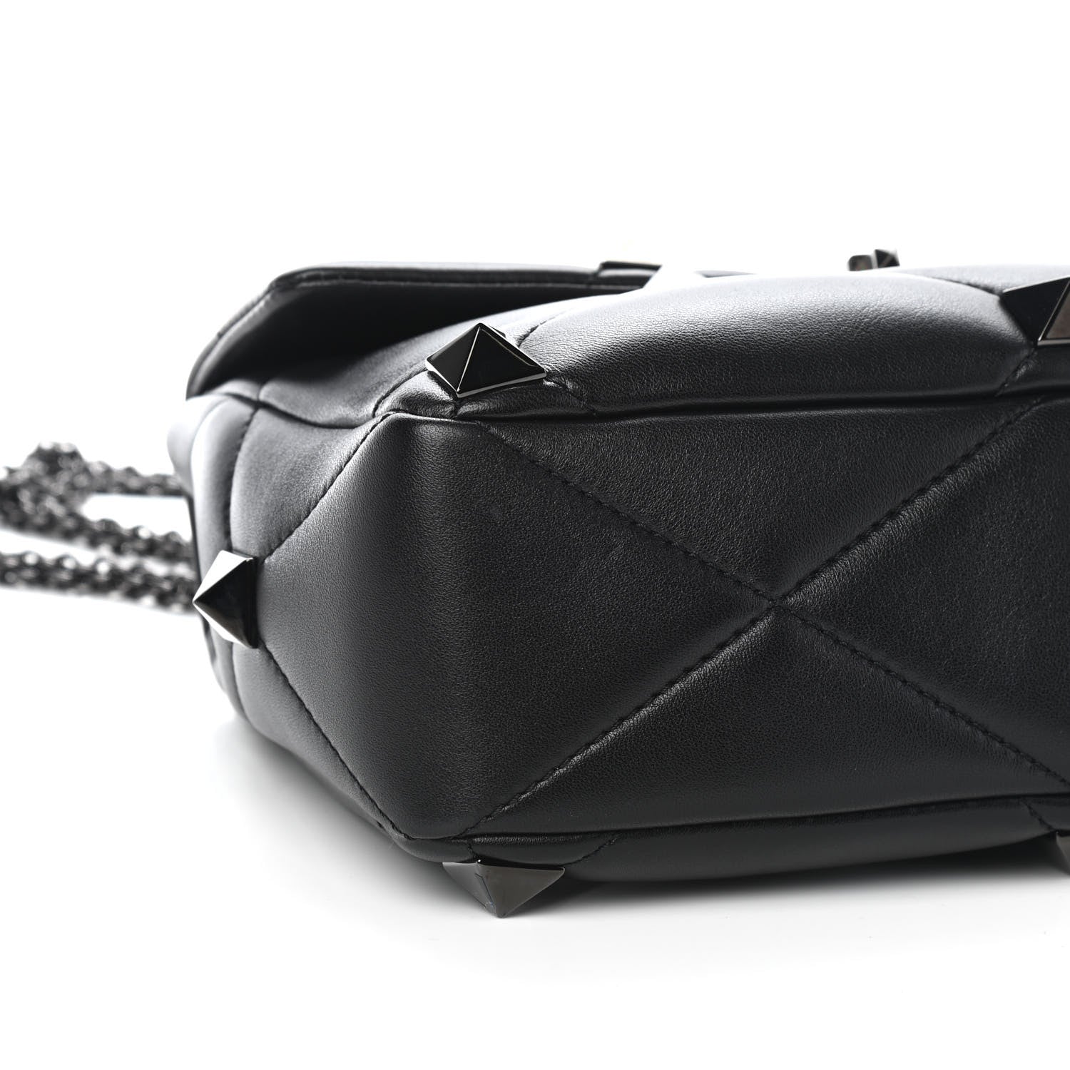 Valentino Garavani Nappa Monochrome Large Roman Stud Shoulder Bag Black 4 of 6