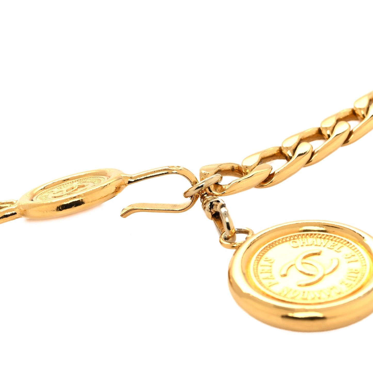 CC Medallion Chain Belt Gold