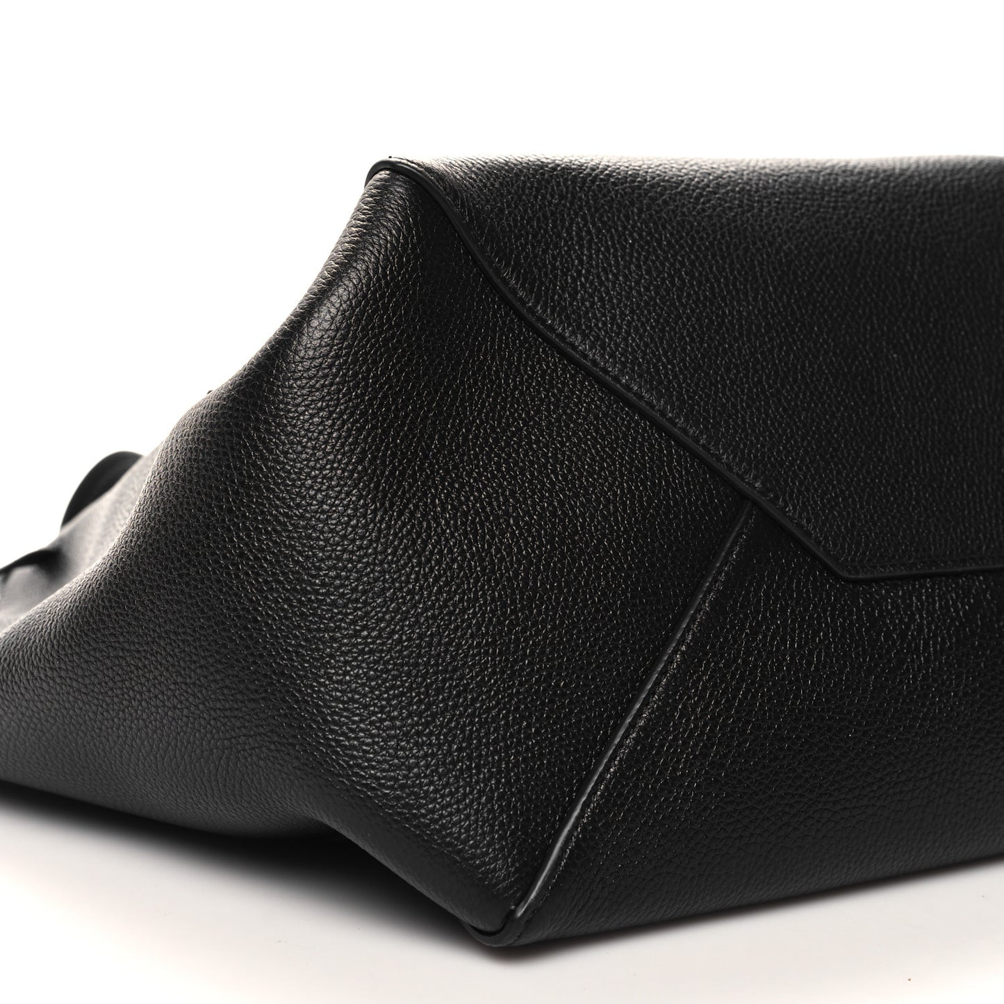 Soft Grained Calfskin Small Belt Cabas Phantom Black