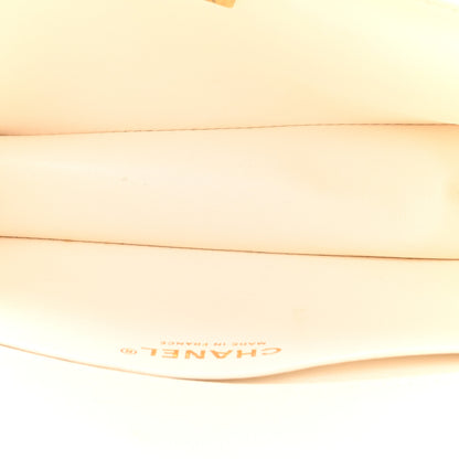 Chanel Caviar Quilted Medium Boy Flap White 5 of 19