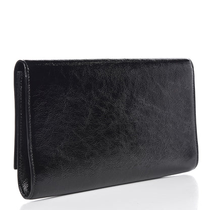 Saint Laurent Textured Patent Monogram Large Belle De Jour Clutch Black 3 of 10