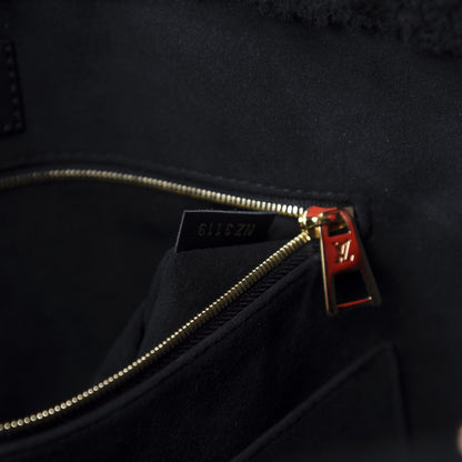 Louis Vuitton Shearling Monogram Giant Teddy Onthego GM Black Red 9 of 10