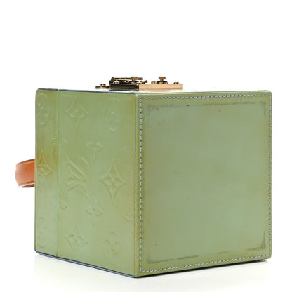 Louis Vuitton Vernis Bleecker Box Baby Blue 3 of 8