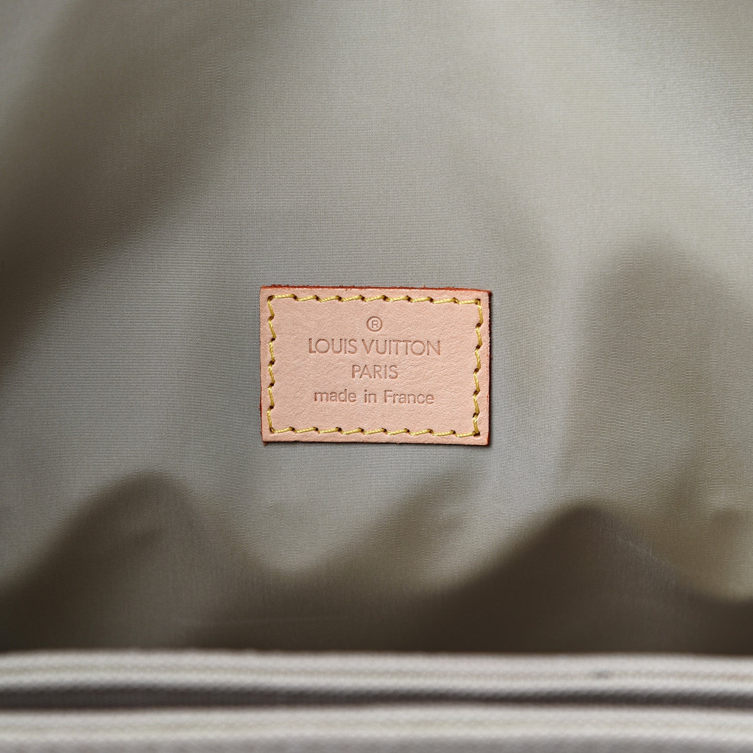 Louis Vuitton Damier Geant Messenger Bag Terre 6 of 10