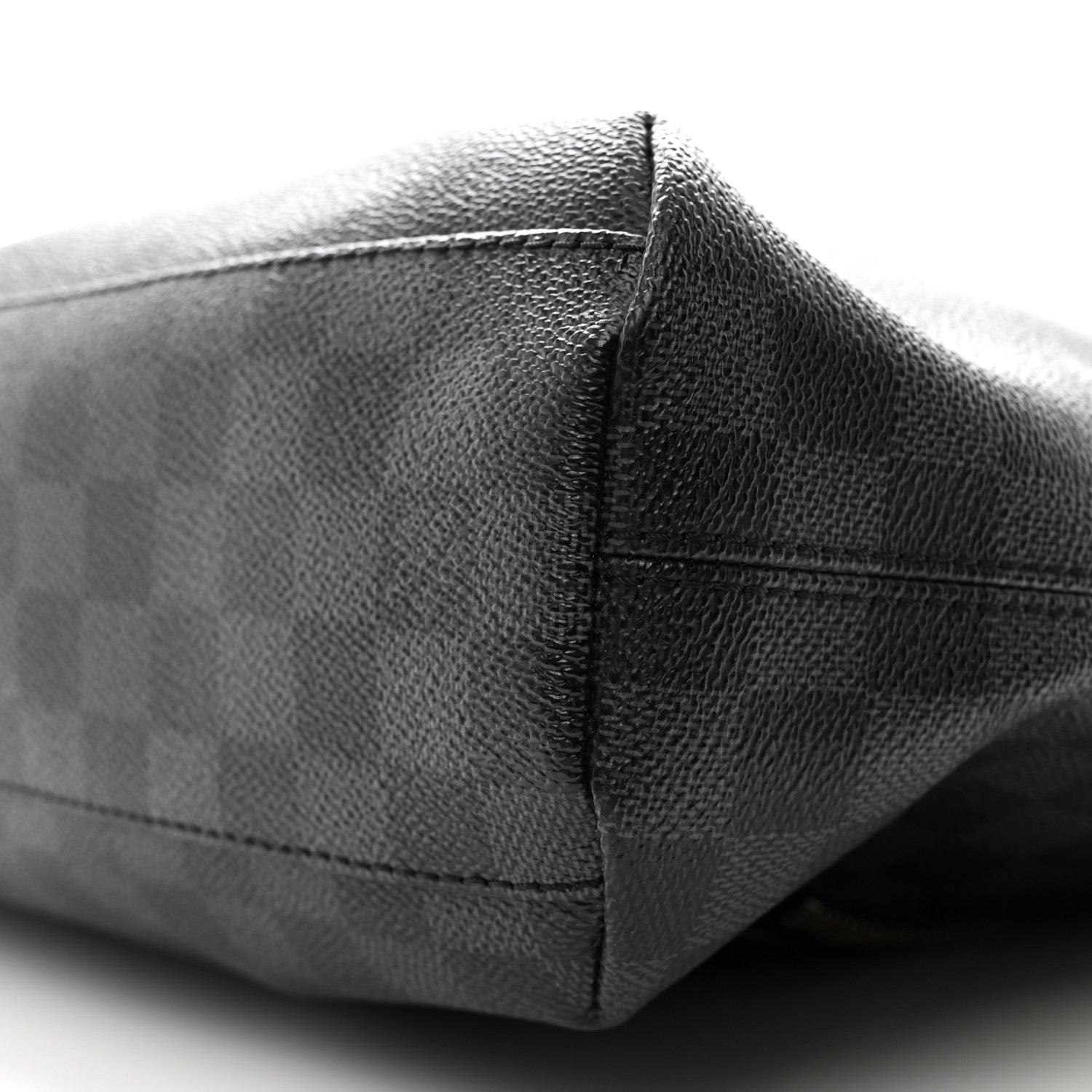 Louis Vuitton Damier Graphite Mick GM 9 of 12