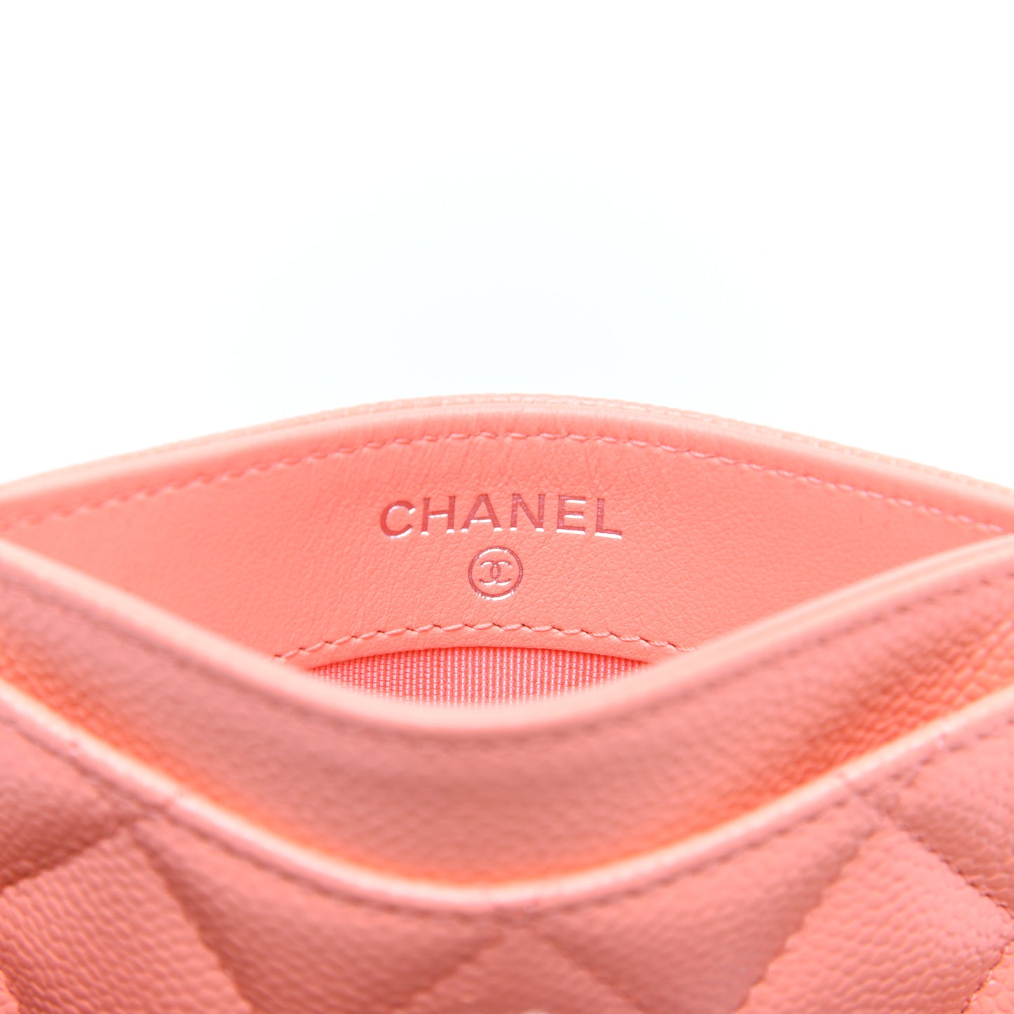 Caviar Quilted Card Holder Coral