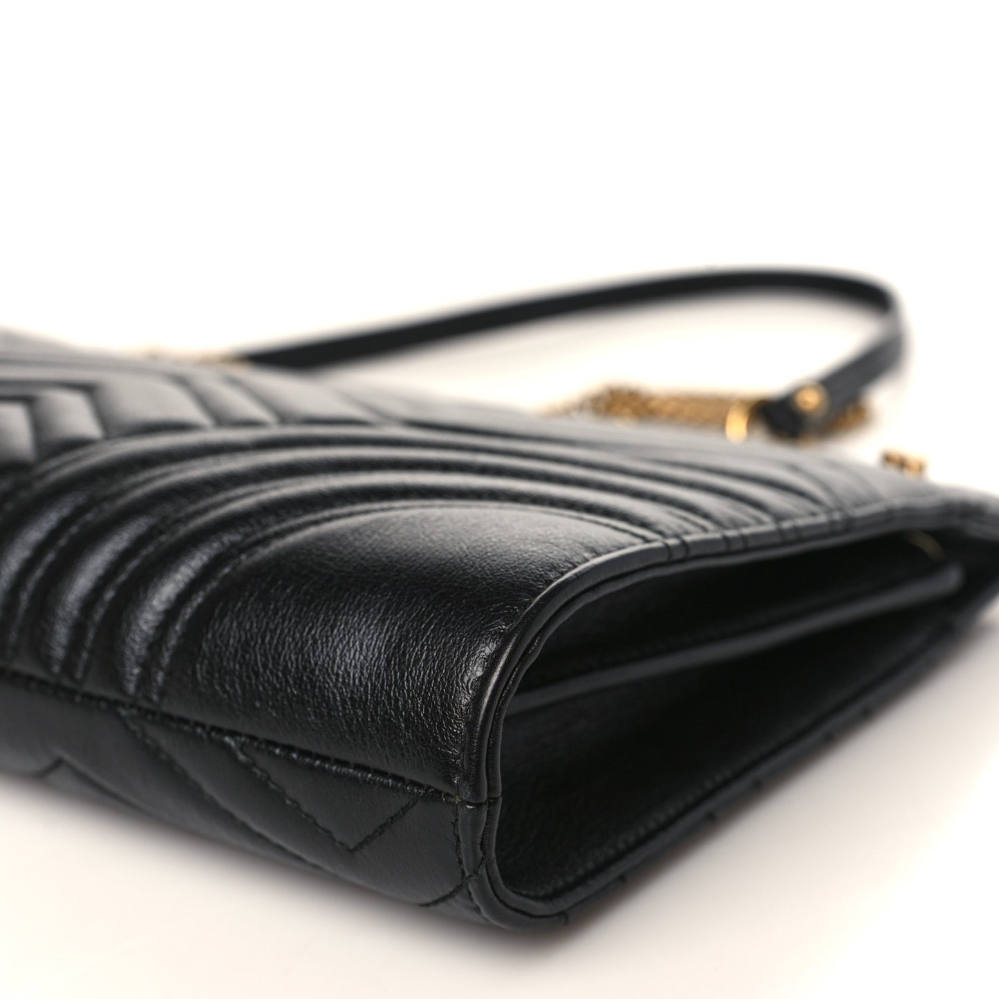 Azalea Calfskin Matelasse Heart Medium GG Marmont Slim Shoulder Bag Black