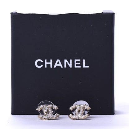 Chanel Pearl CC Earrings Light Gold 6 of 6
