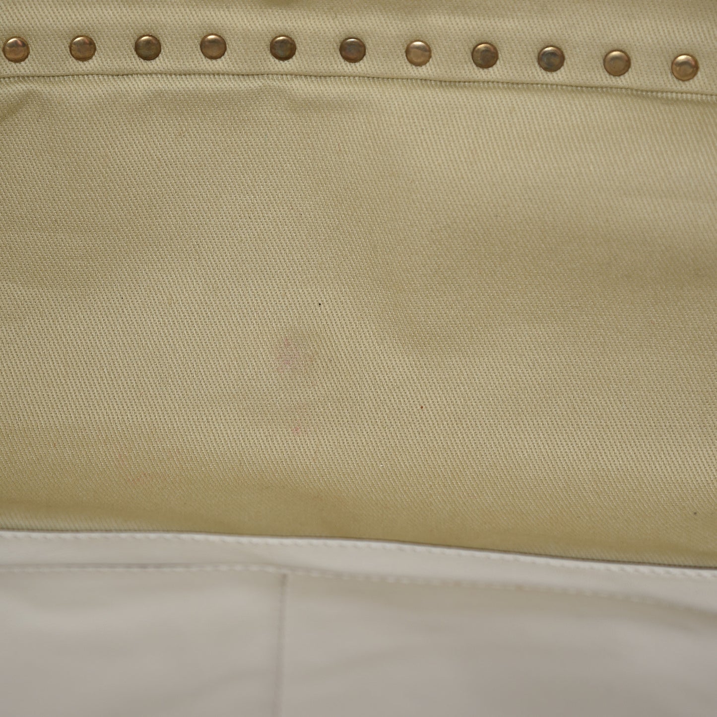 Vitello Medium Rockstud Tote Ivory