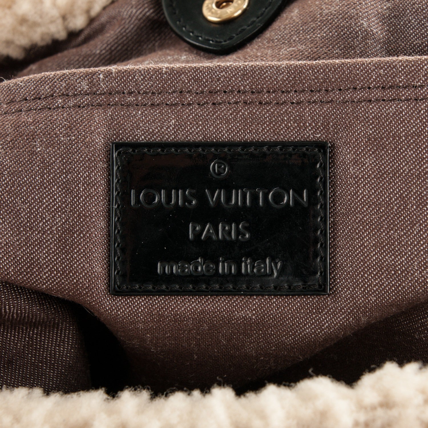 Louis Vuitton Patent Monogram Shearling Sac Thunder 6 of 7