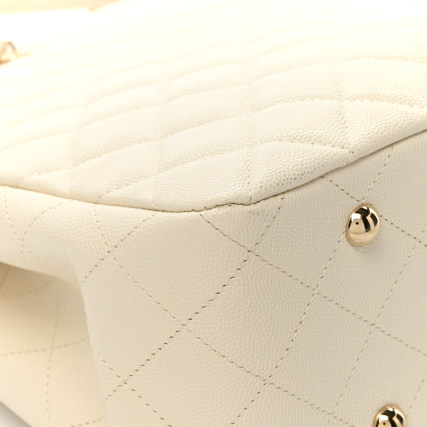 Caviar Quilted Large Classic Shopping Tote White