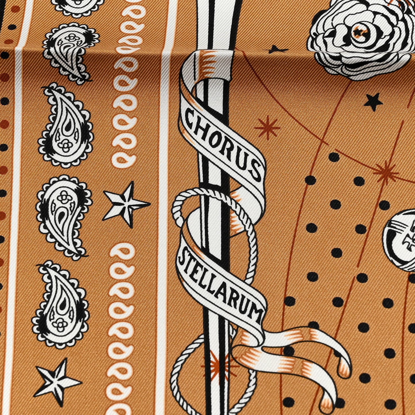 Silk Chorus Stellarum Bandana Scarf 55 Beige Dore White