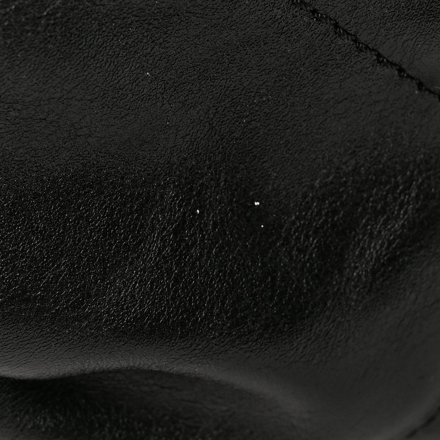 Shiny Calfskin Quilted Chanel 22 Black