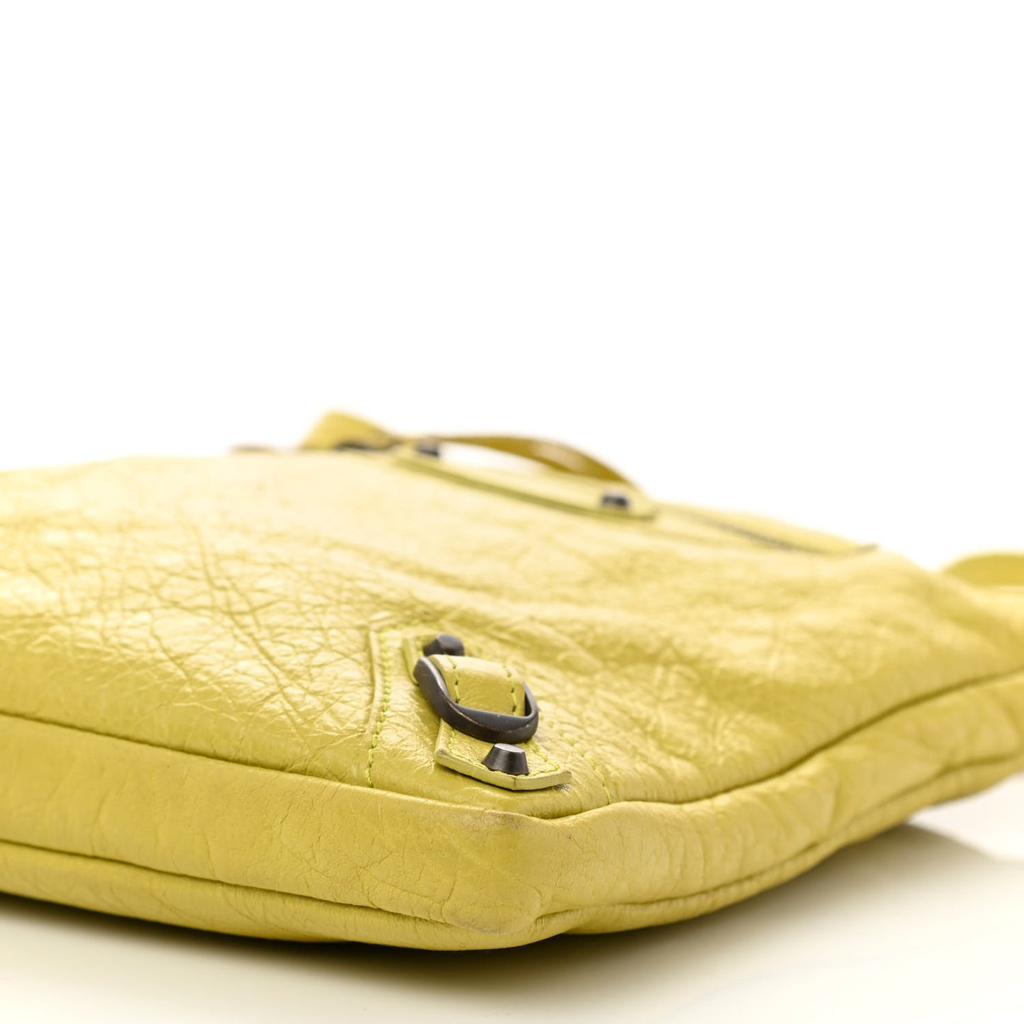 Agneau Classic Hardware Flat Crossbody Jaune Poussin