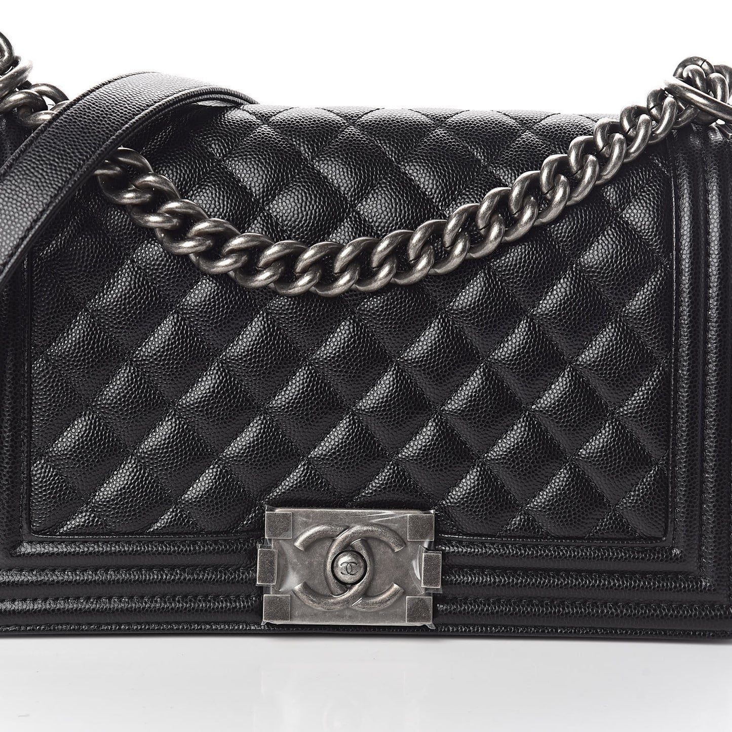 Caviar Quilted Medium Boy Flap Black