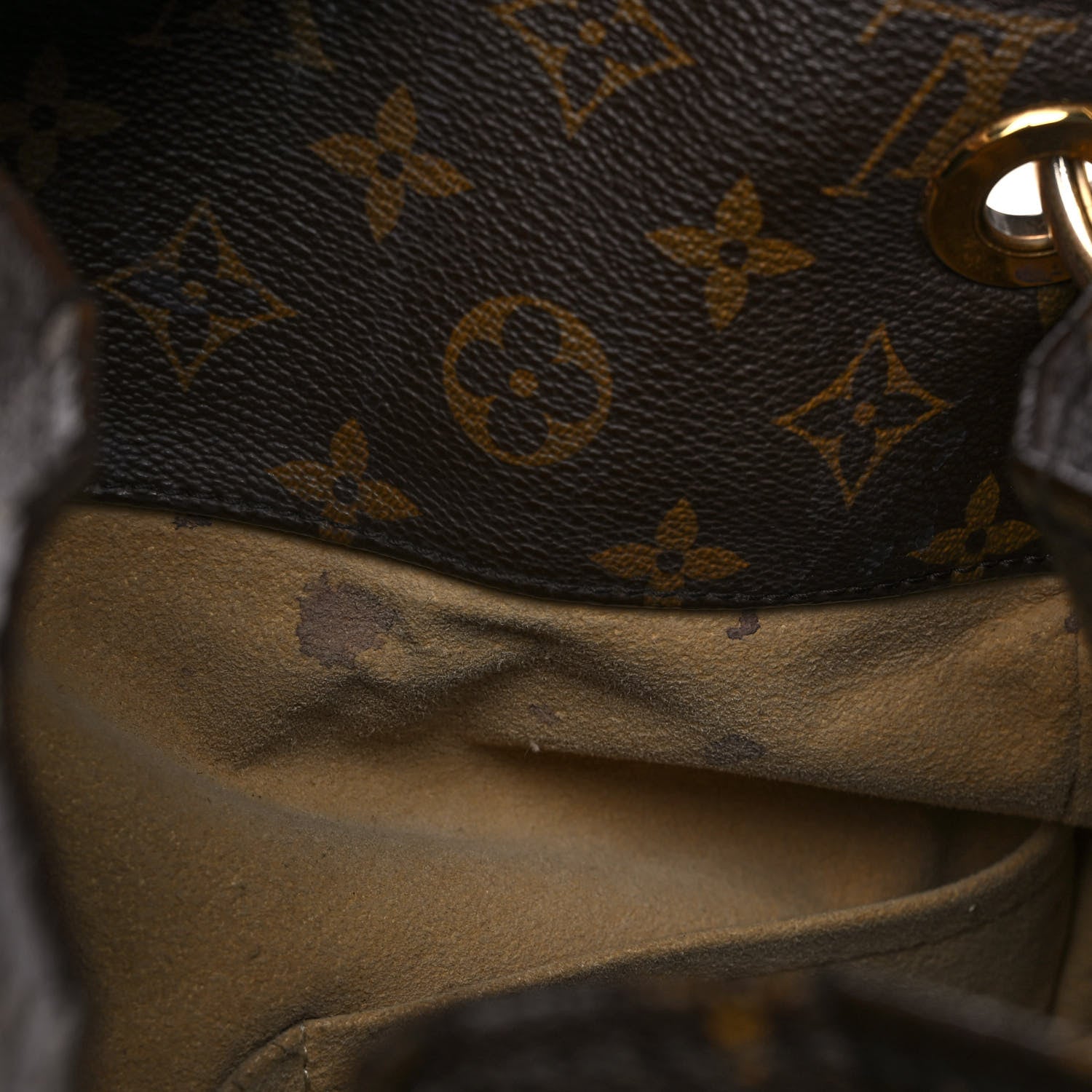 Louis Vuitton Monogram Artsy MM 18 of 20