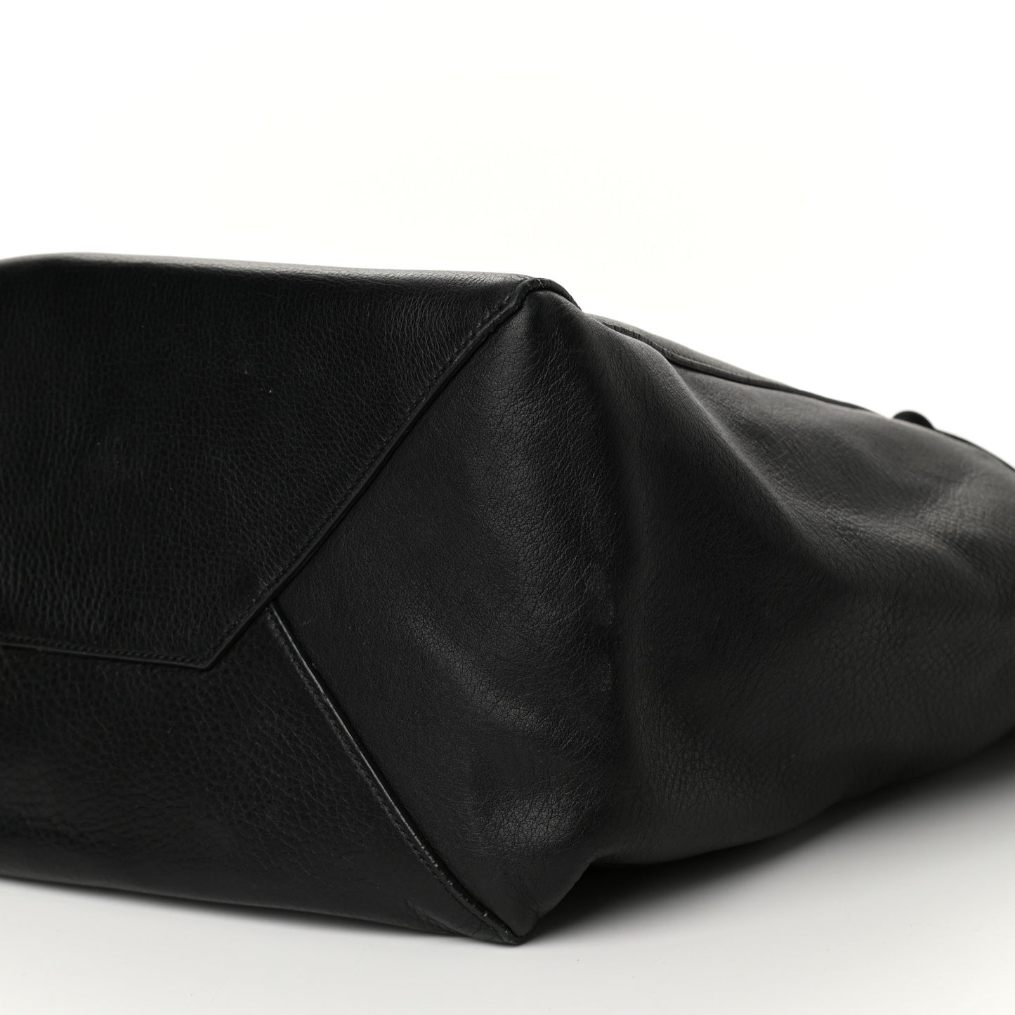 Soft Grained Calfskin Small Belt Cabas Phantom Black