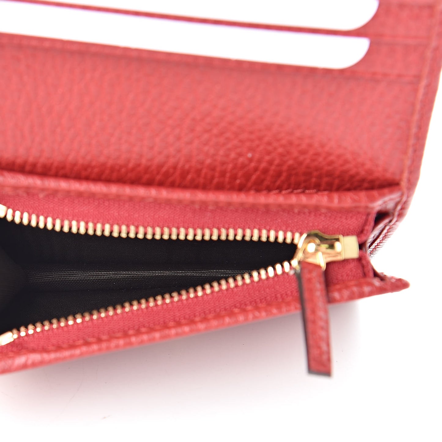 Pebbled Calfskin GG Marmont Card Case Hibiscus Red