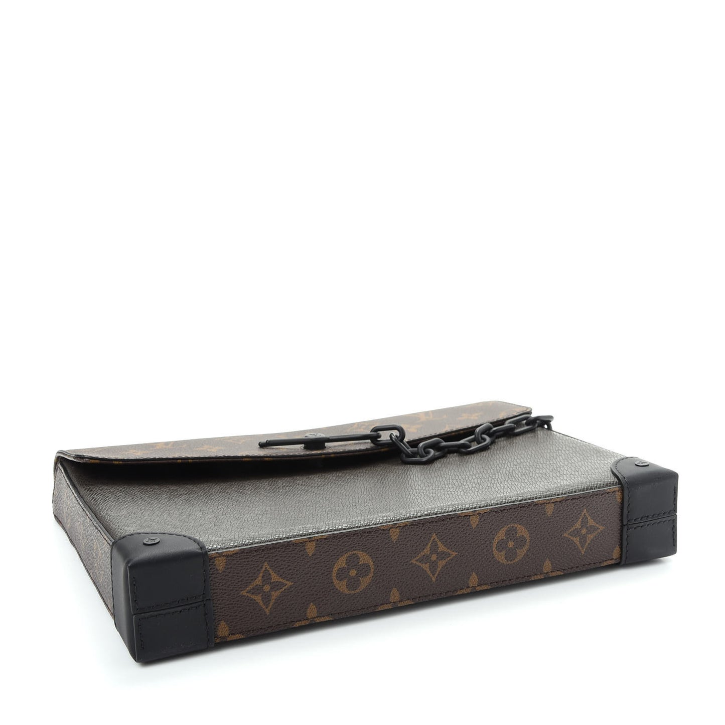 Taiga Monogram Pochette Voyage Steamer Khaki Green