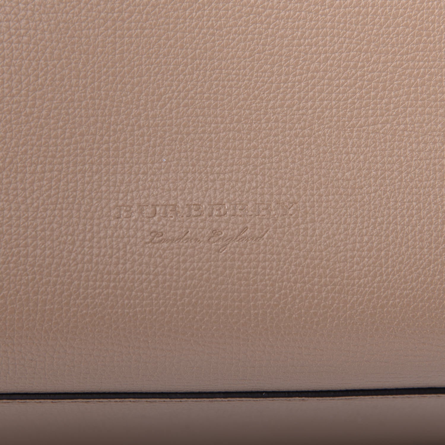 Burberry Grainy Calfskin Haymarket Check Medium Reversible Tote Camel 9 of 14