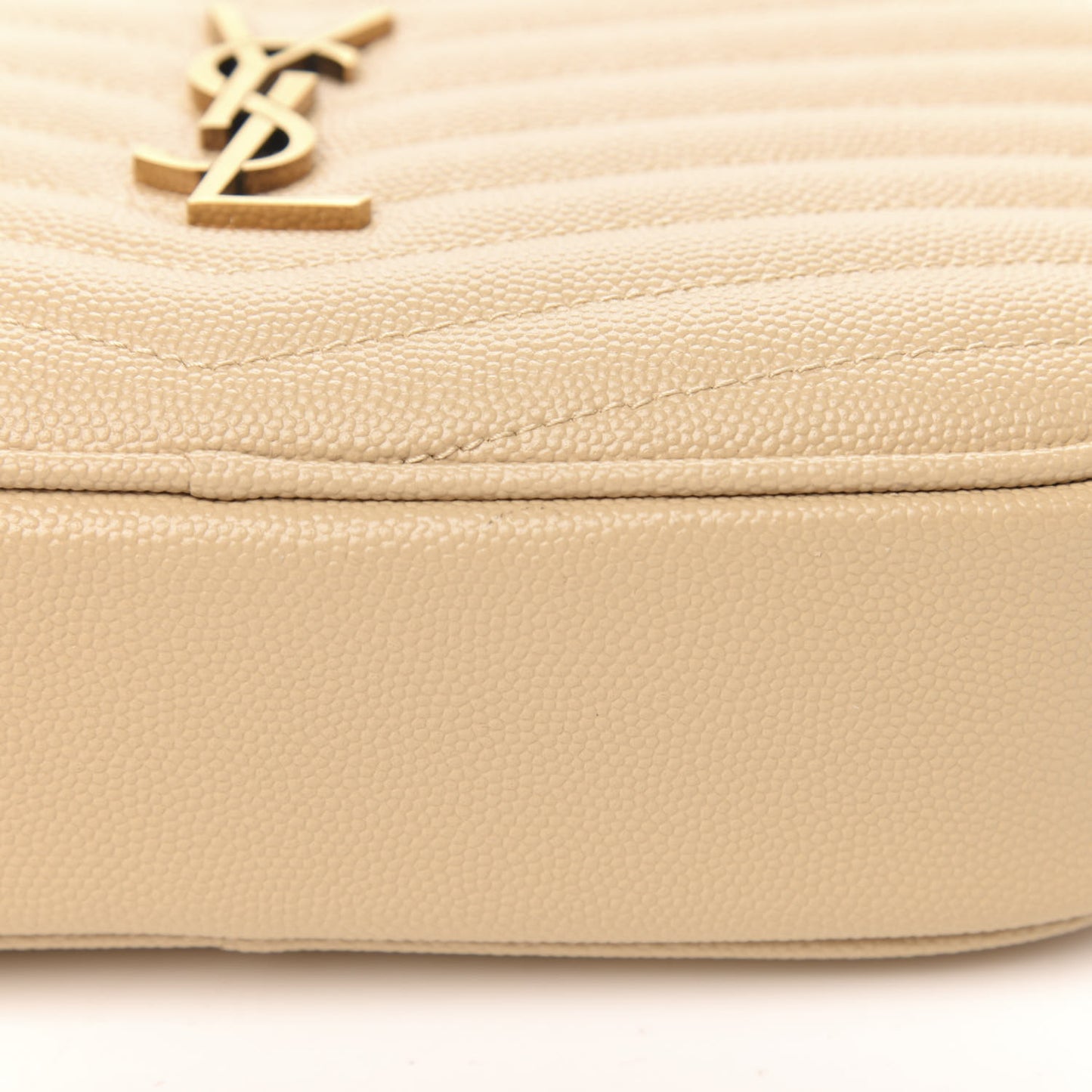 Grain De Poudre Matelasse Monogram Mini Lou Camera Bag New Powder