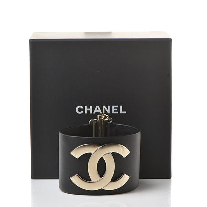 Chanel Calfskin CC Cuff Black Gold 7 of 7