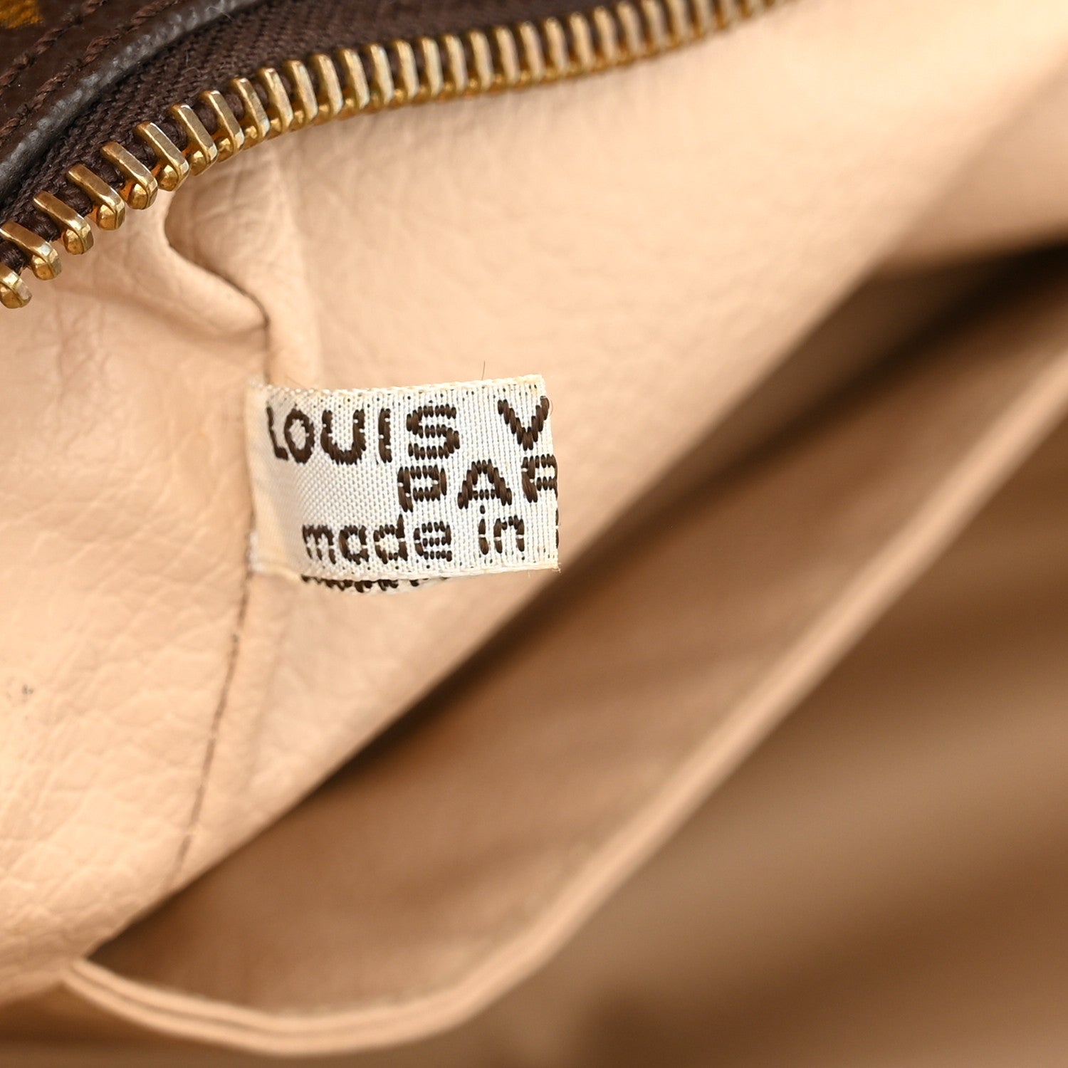 Louis Vuitton Monogram Trousse Toilette 28 6 of 9