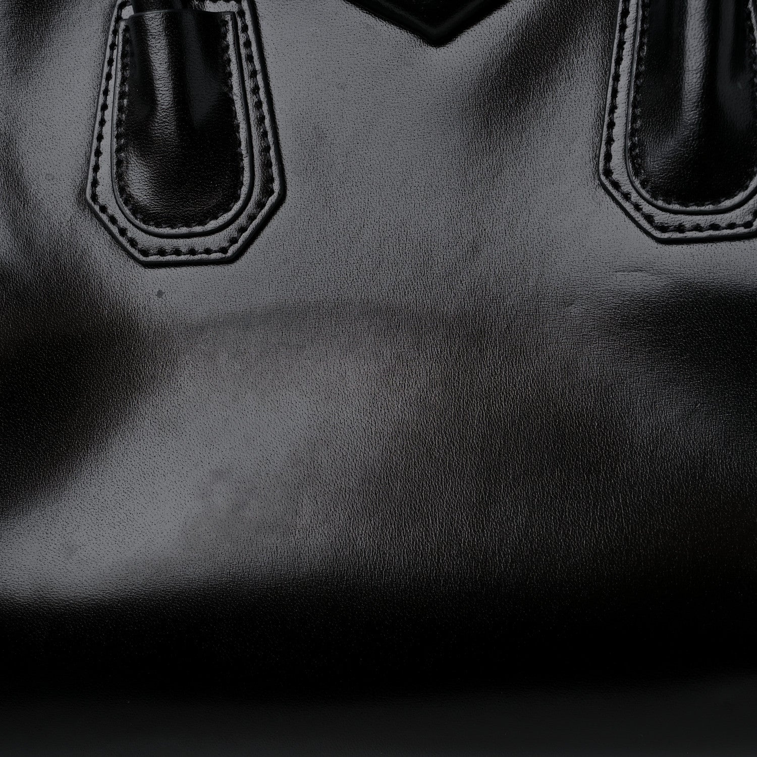 Givenchy Shiny Lord Calfskin Small Antigona With Chain Black 13 of 14