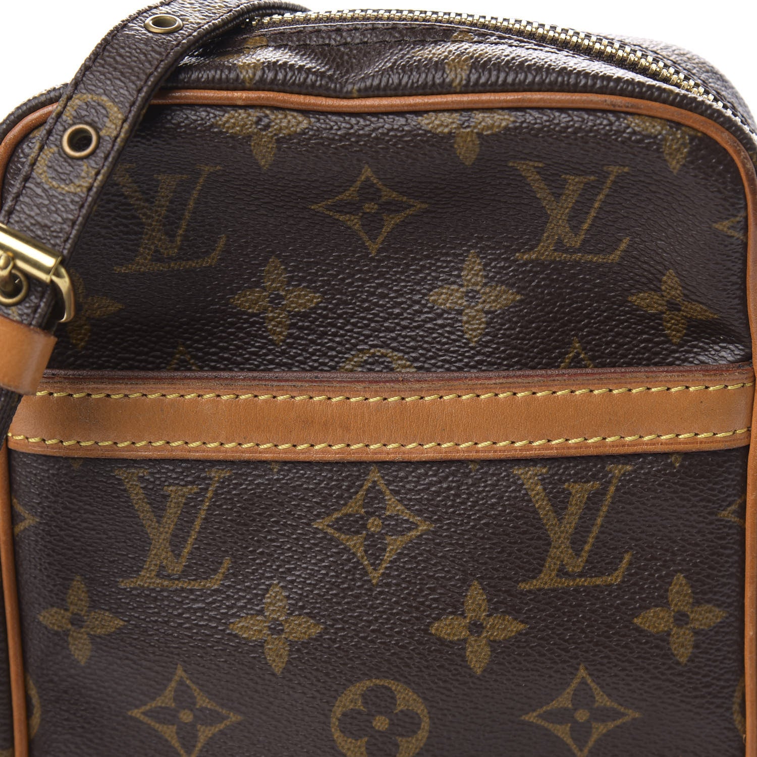 Louis Vuitton Monogram Danube 21 9 of 9