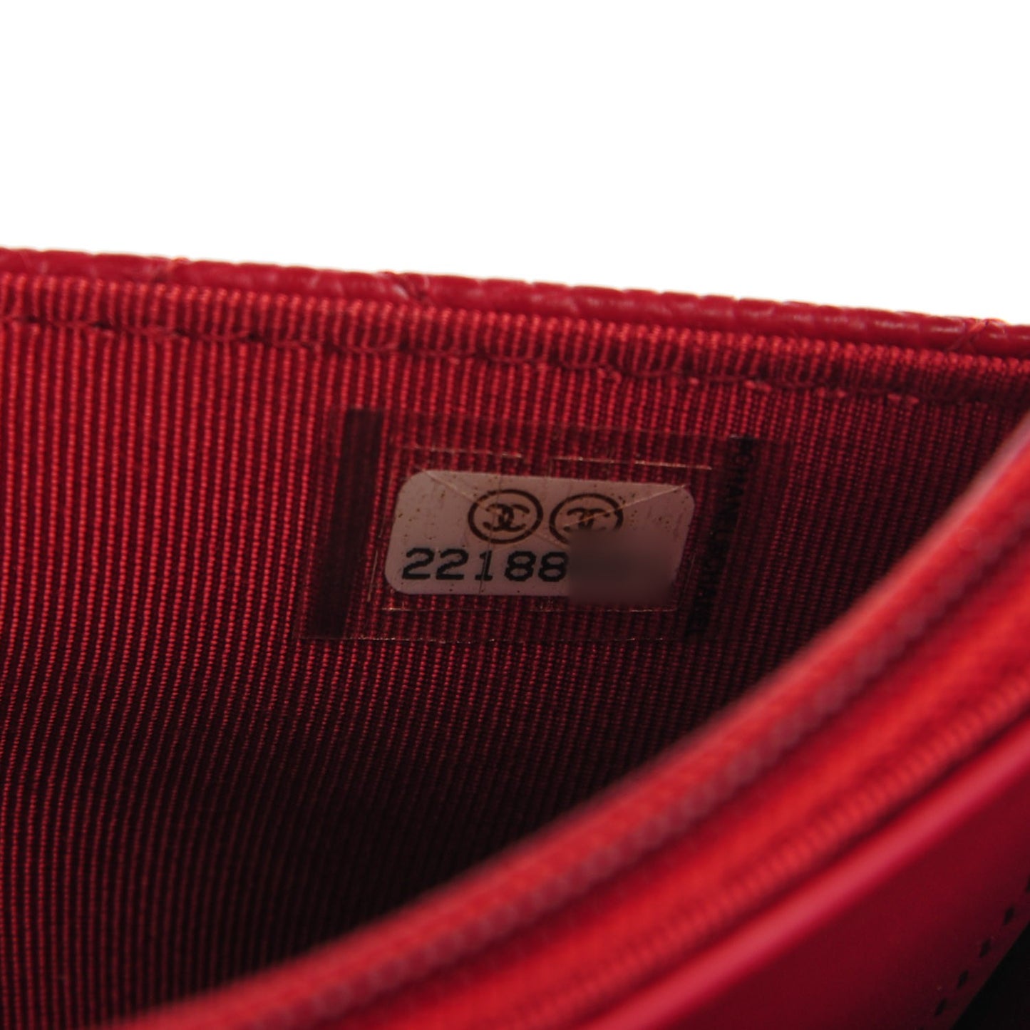 Caviar Quilted Wallet on Chain WOC Red